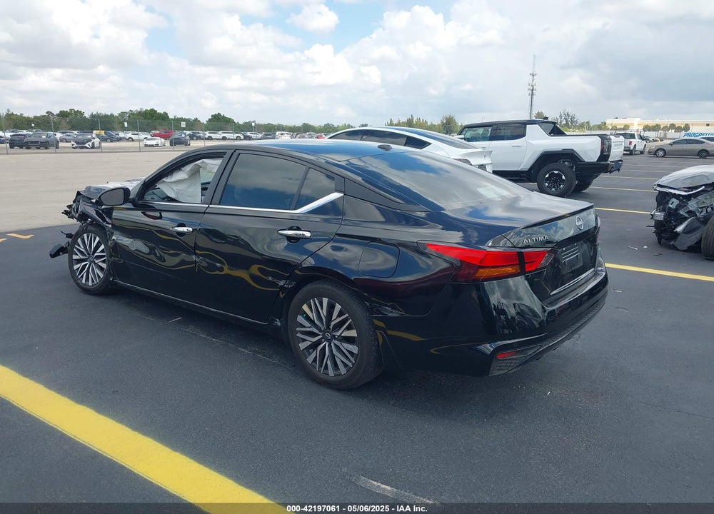 2024 NISSAN ALTIMA VIN: 1N4BL4DV4RN415115