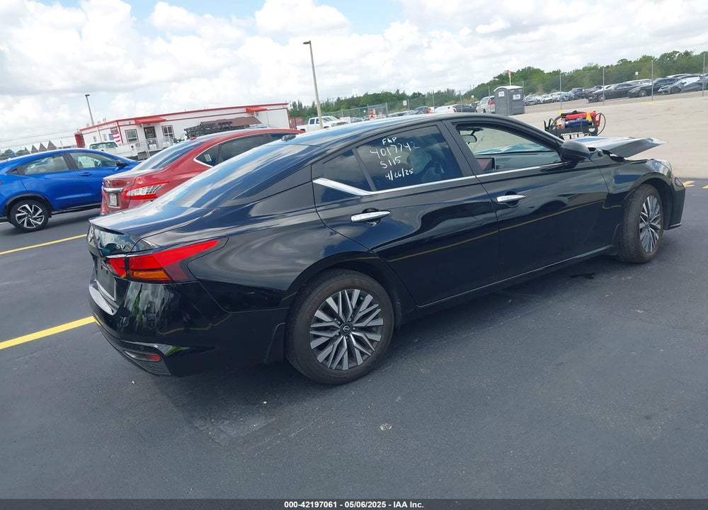 2024 NISSAN ALTIMA VIN: 1N4BL4DV4RN415115