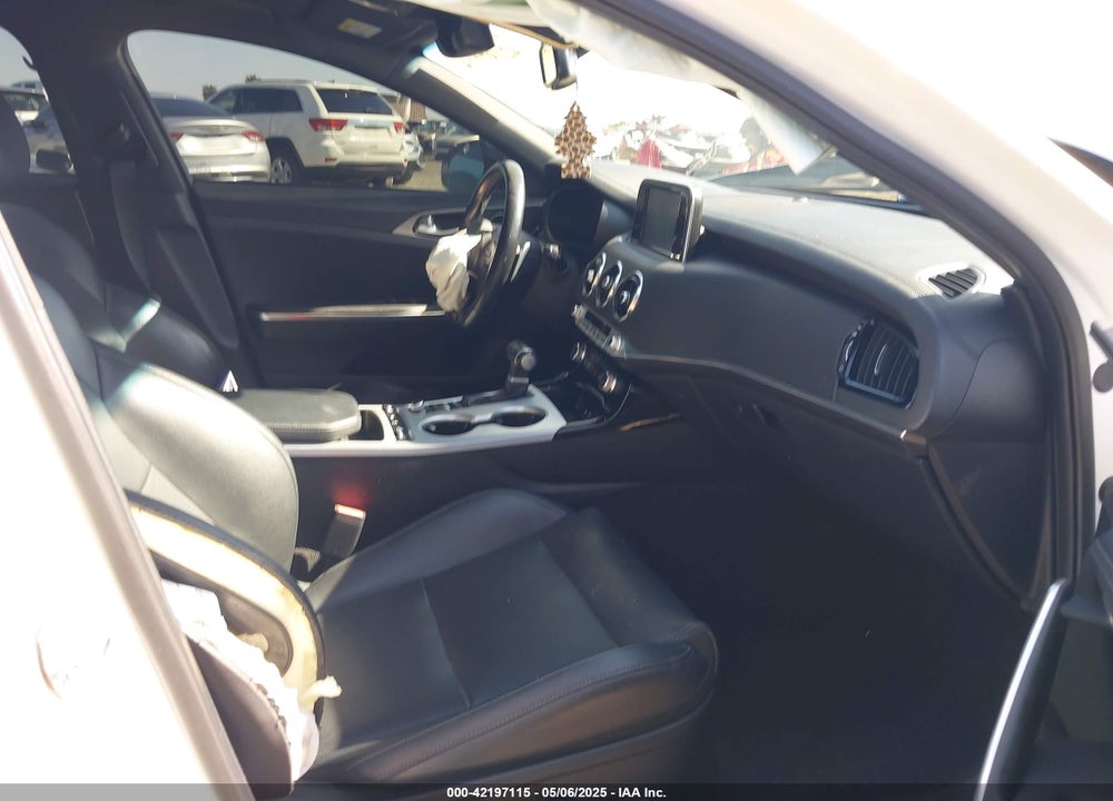 2020 KIA STINGER GT VIN: KNAE35LC5L6083083