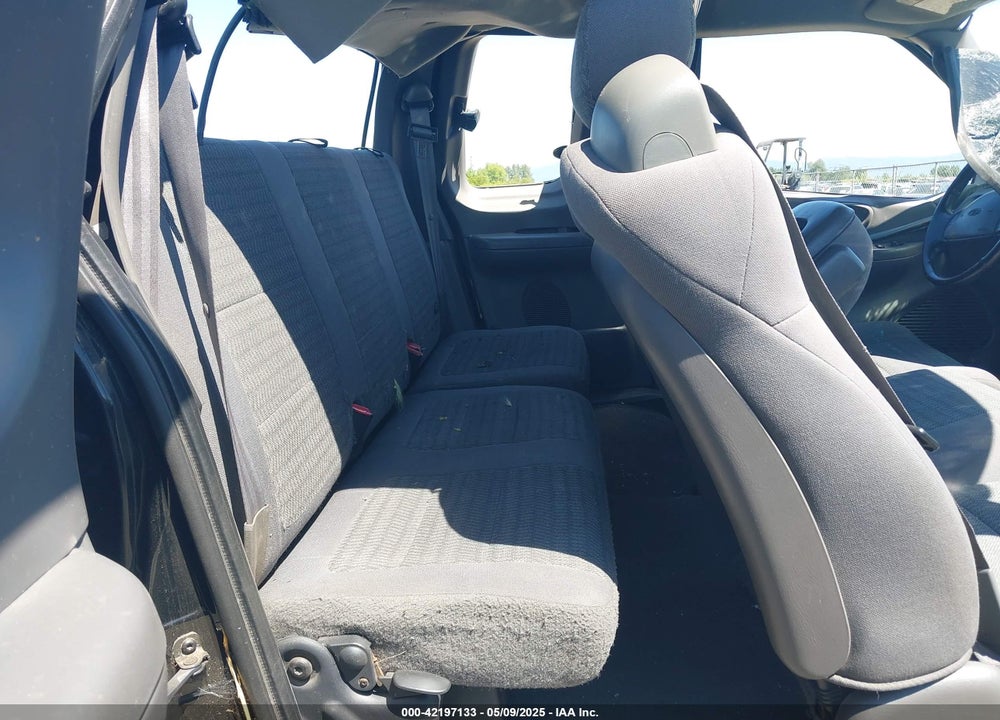 2002 FORD F-150 LARIAT/XL/XLT VIN: 2FTRX18LX2CA68793