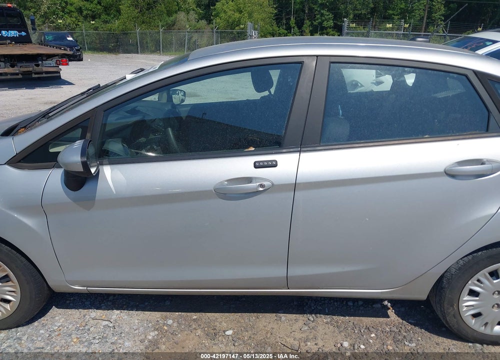 2019 FORD FIESTA VIN: 3FADP4AJXKM116422