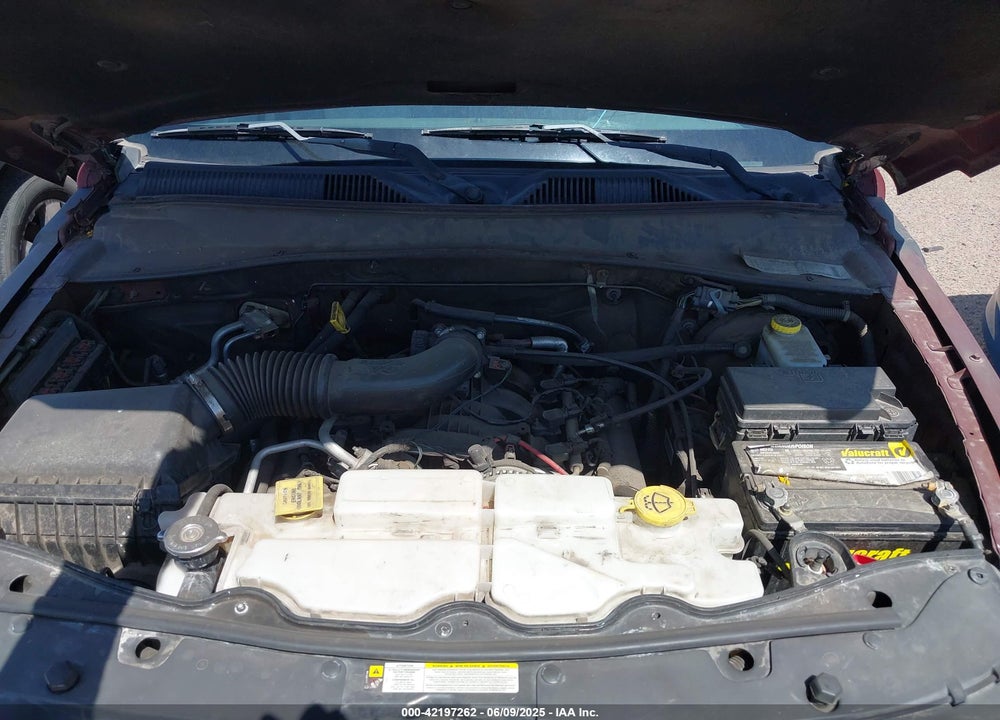 2008 JEEP LIBERTY VIN: 1J8GP58K98W200759