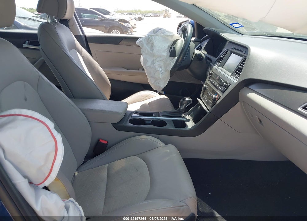 2017 HYUNDAI SONATA VIN: 5NPE34AF7HH473514