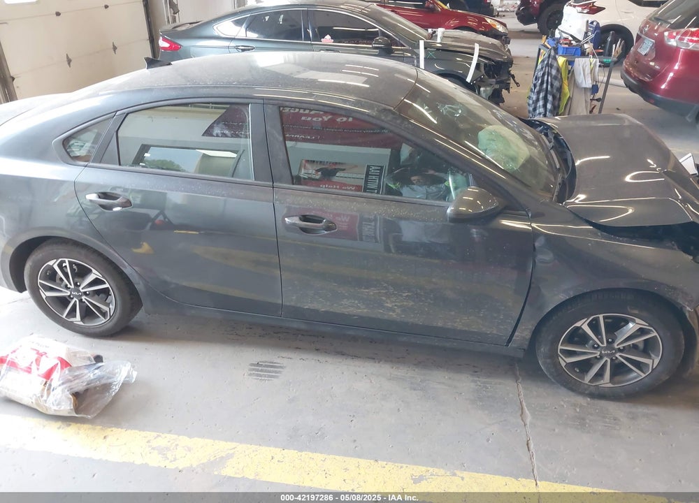 2023 KIA FORTE VIN: 3KPF24AD7PE538094