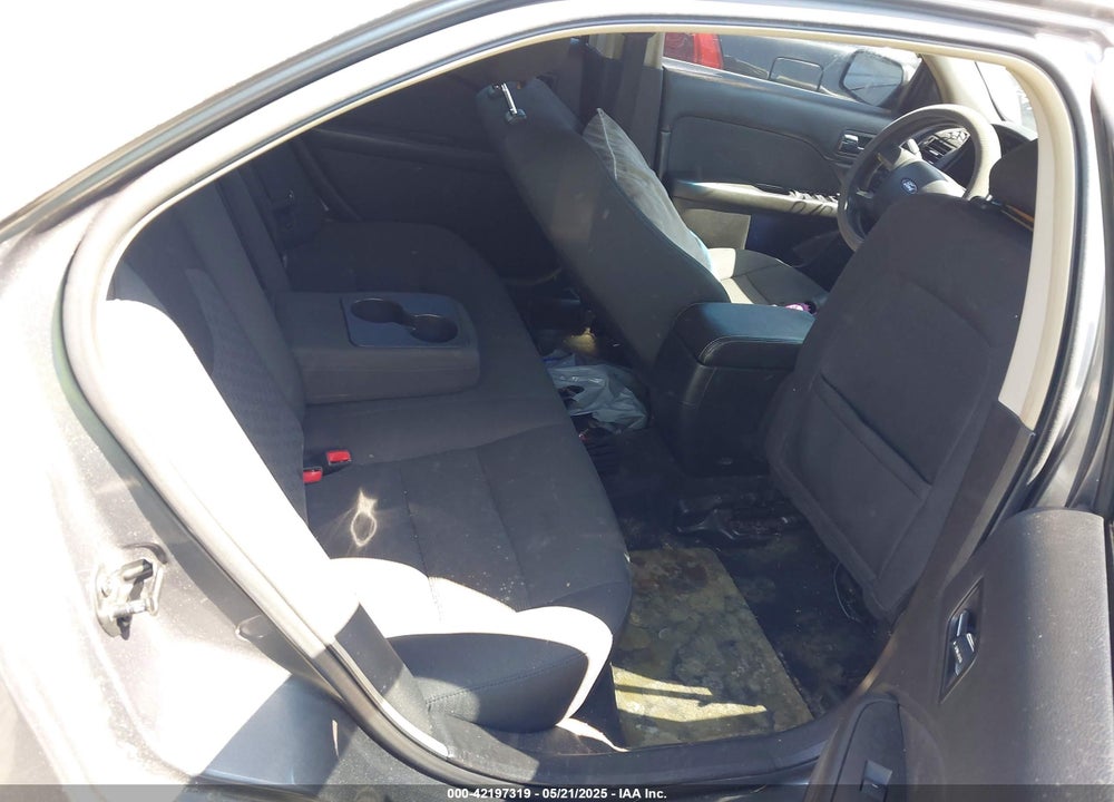 2010 FORD FUSION VIN: 3FAHP0HAXAR194104
