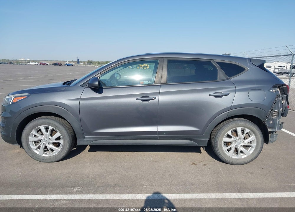 2019 HYUNDAI TUCSON SE VIN: KM8J2CA45KU890701