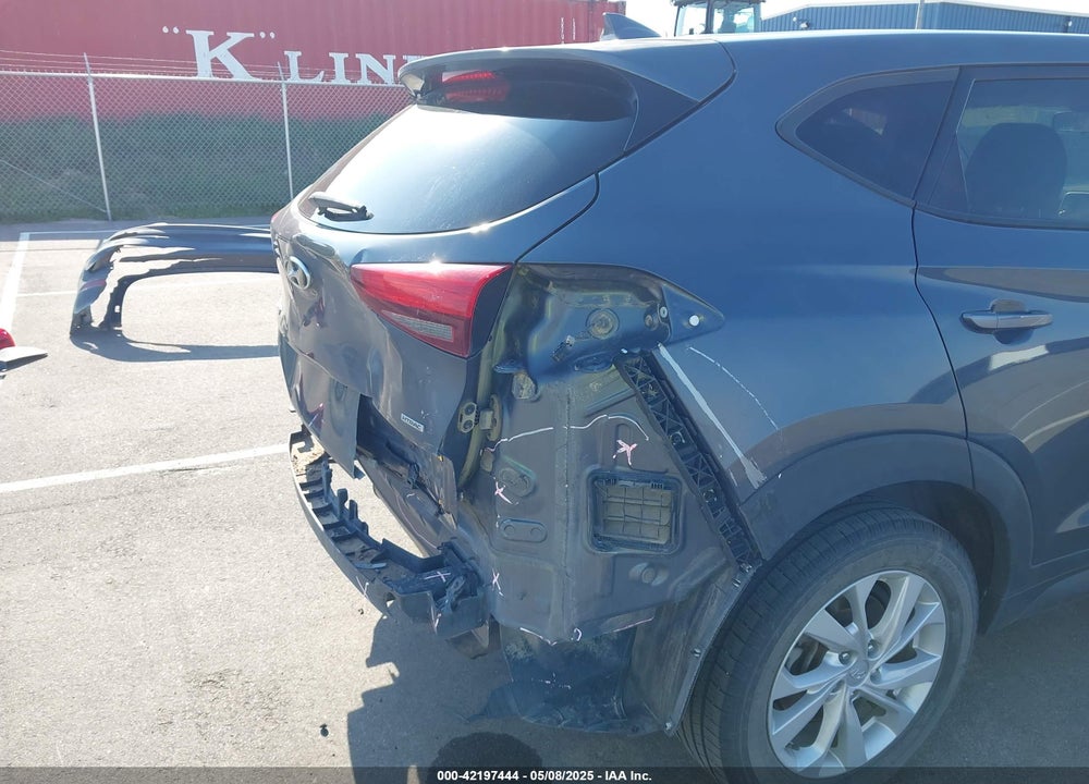2019 HYUNDAI TUCSON SE VIN: KM8J2CA45KU890701