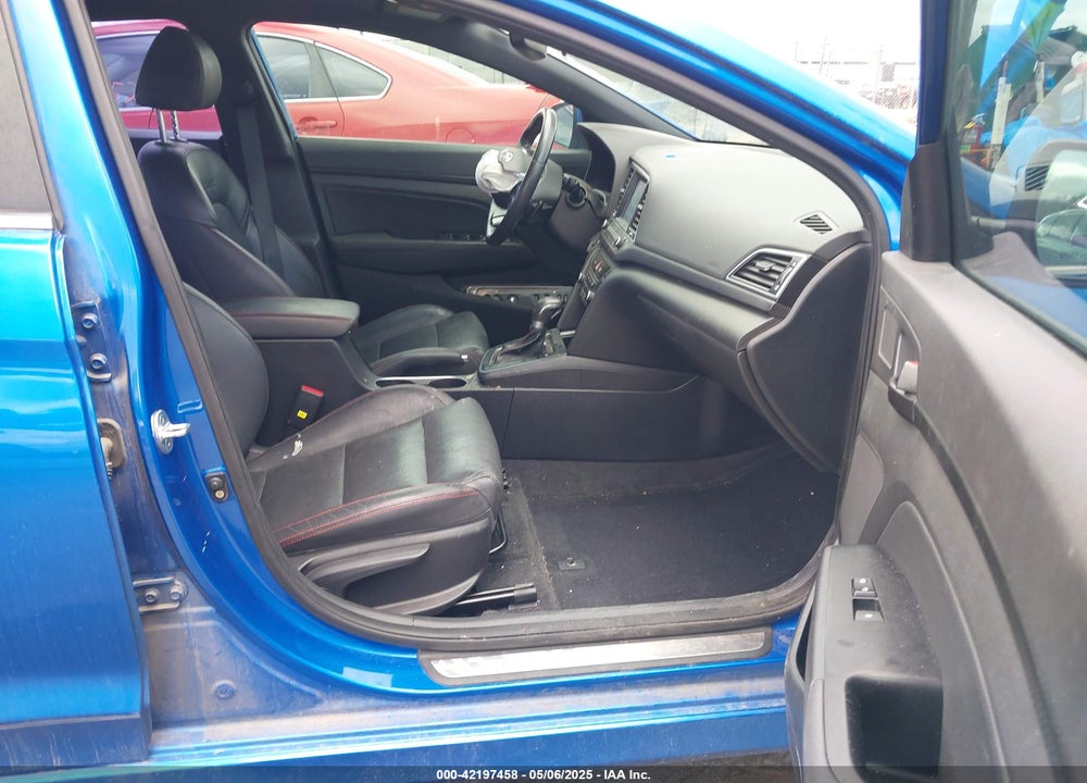 2018 HYUNDAI ELANTRA VIN: KMHD04LB6JU482534
