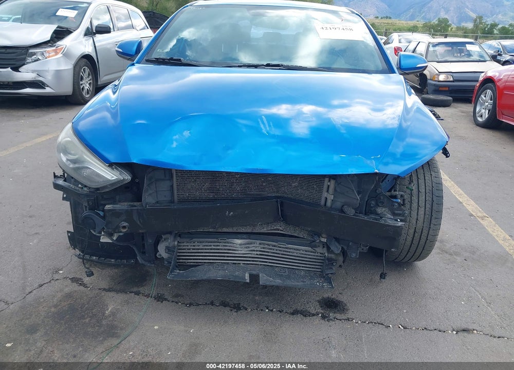 2018 HYUNDAI ELANTRA VIN: KMHD04LB6JU482534