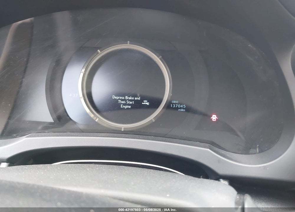 2017 LEXUS IS200T VIN: JTHBA1D21H5043573