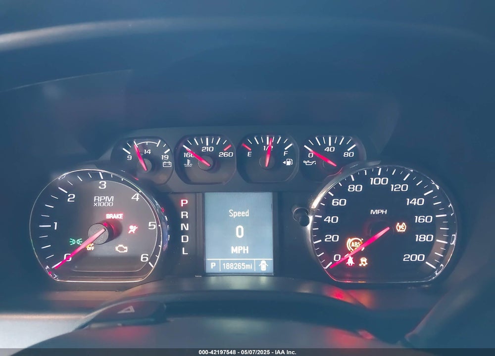 2018 CHEVROLET SILVERADO 1500 VIN: 1GCUKNEC8JF105055