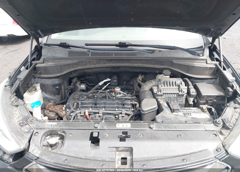 2014 HYUNDAI SANTA FE SPORT VIN: 5XYZUDLB0EG217212