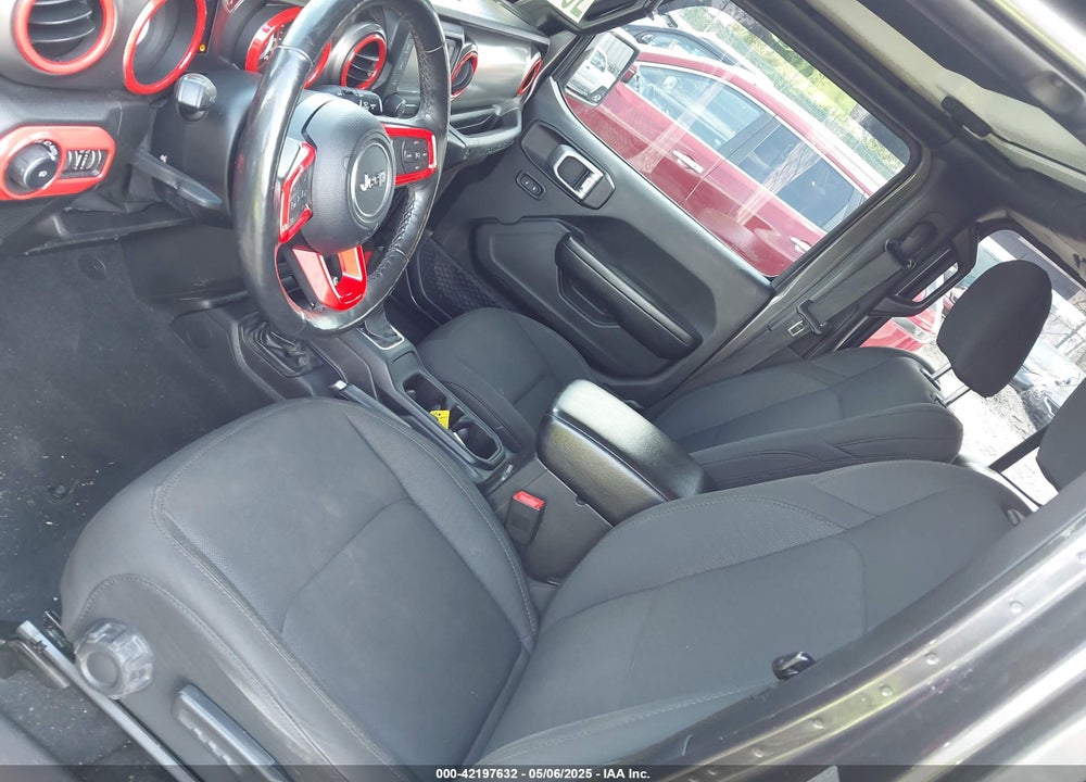 2019 JEEP WRANGLER UNLIMITED SPORT S 4X4 VIN: 1C4HJXDG3KW569389