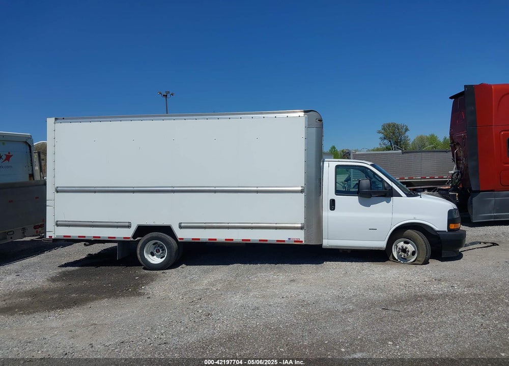 2023 GMC SAVANA CUTAWAY WORK VAN VIN: 7GZ37TC71PN004366