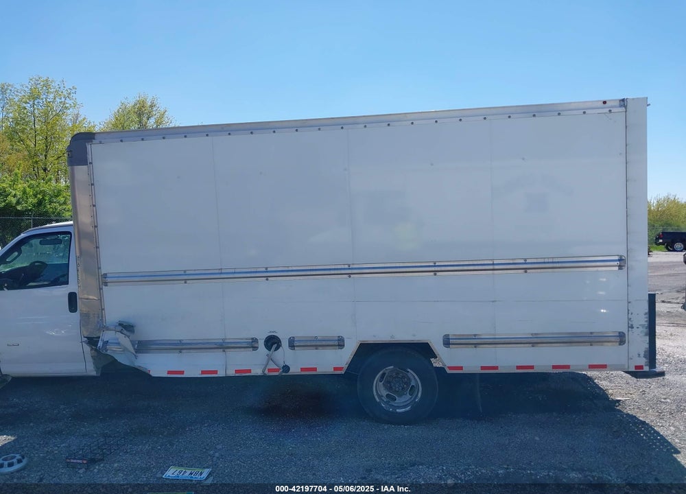 2023 GMC SAVANA CUTAWAY WORK VAN VIN: 7GZ37TC71PN004366