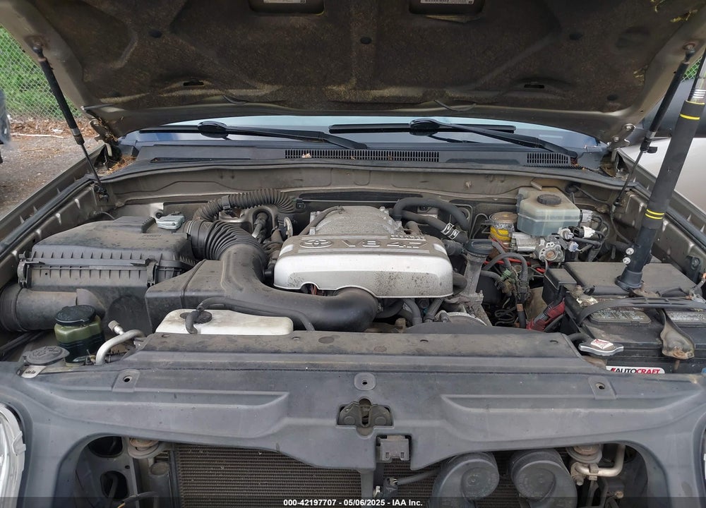 2003 TOYOTA 4RUNNER SR5 V8 VIN: JTEBT14R630020400
