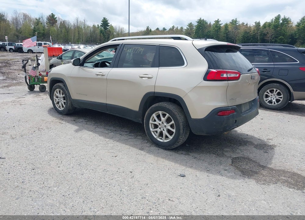 2015 JEEP CHEROKEE VIN: 1C4PJMCB3FW768092