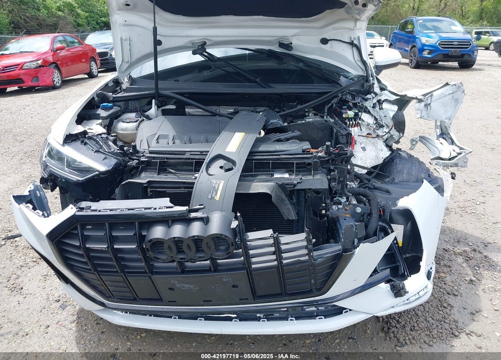 2022 AUDI Q3 VIN: WA1EECF3XN1007804