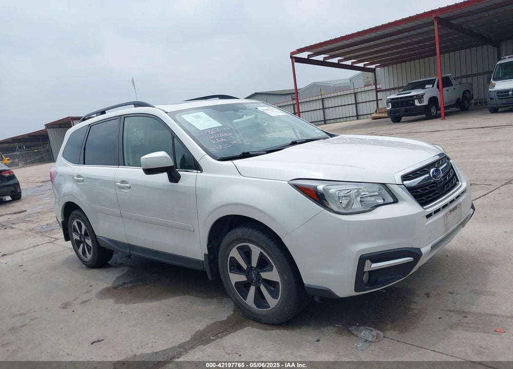 2018 SUBARU FORESTER VIN: JF2SJAJC1JH617514