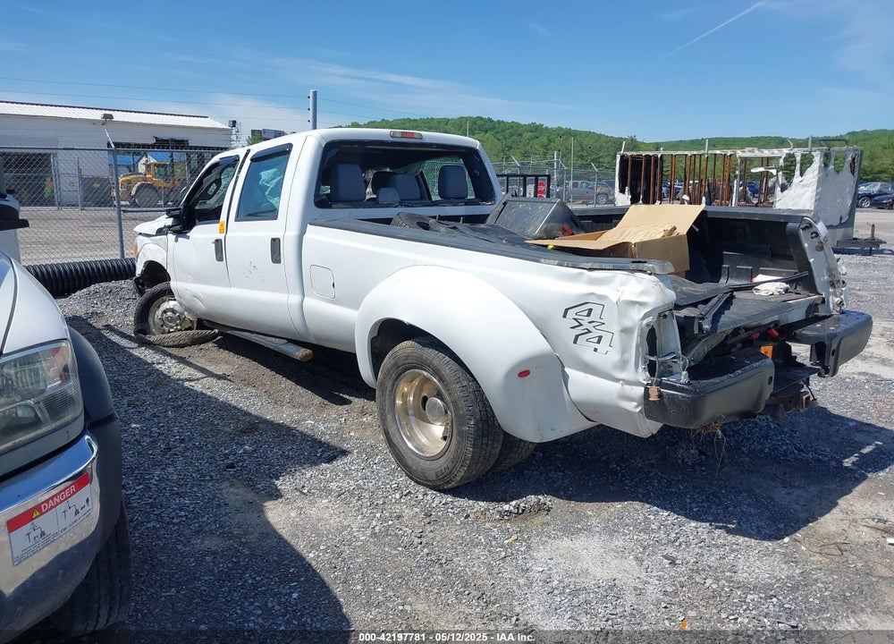 2011 FORD F-350 XL VIN: 1FT8W3D65BEC68629