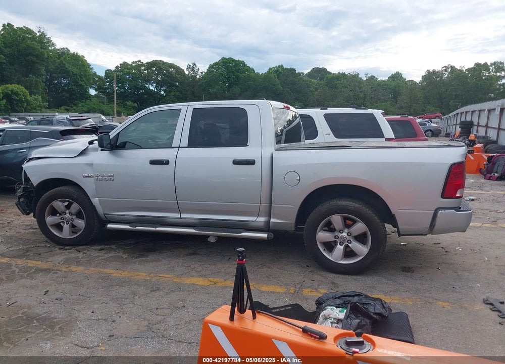 2013 RAM 1500 VIN: 1C6RR6KT8DS518530