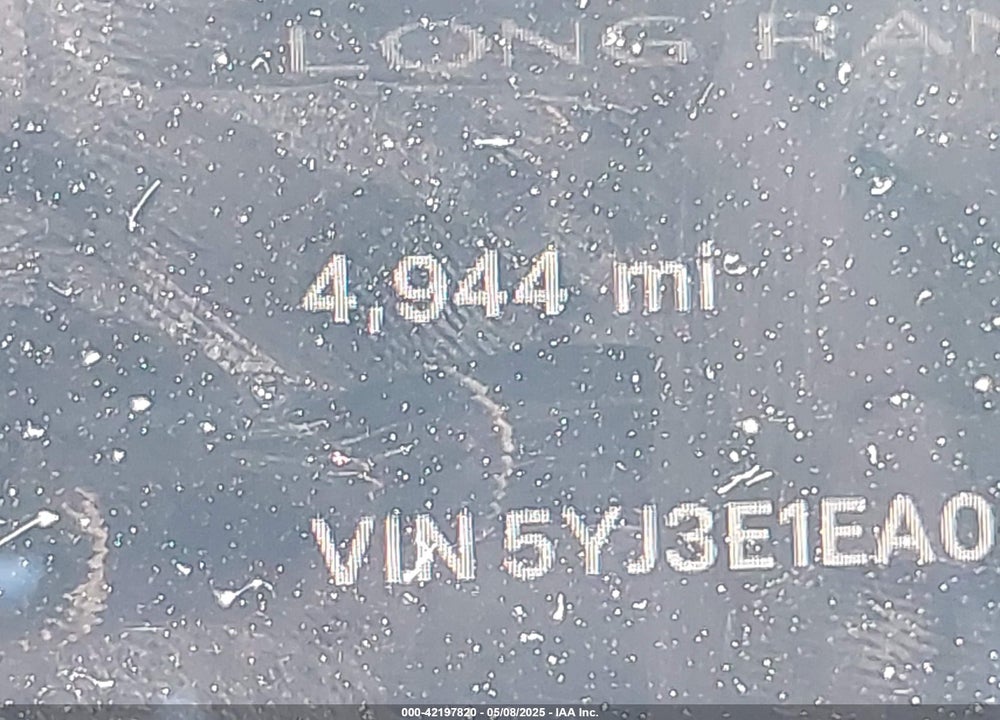 2025 TESLA MODEL 3 VIN: 5YJ3E1EA0SF903825