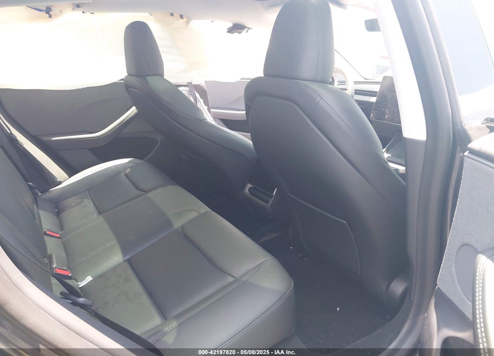 2025 TESLA MODEL 3 VIN: 5YJ3E1EA0SF903825