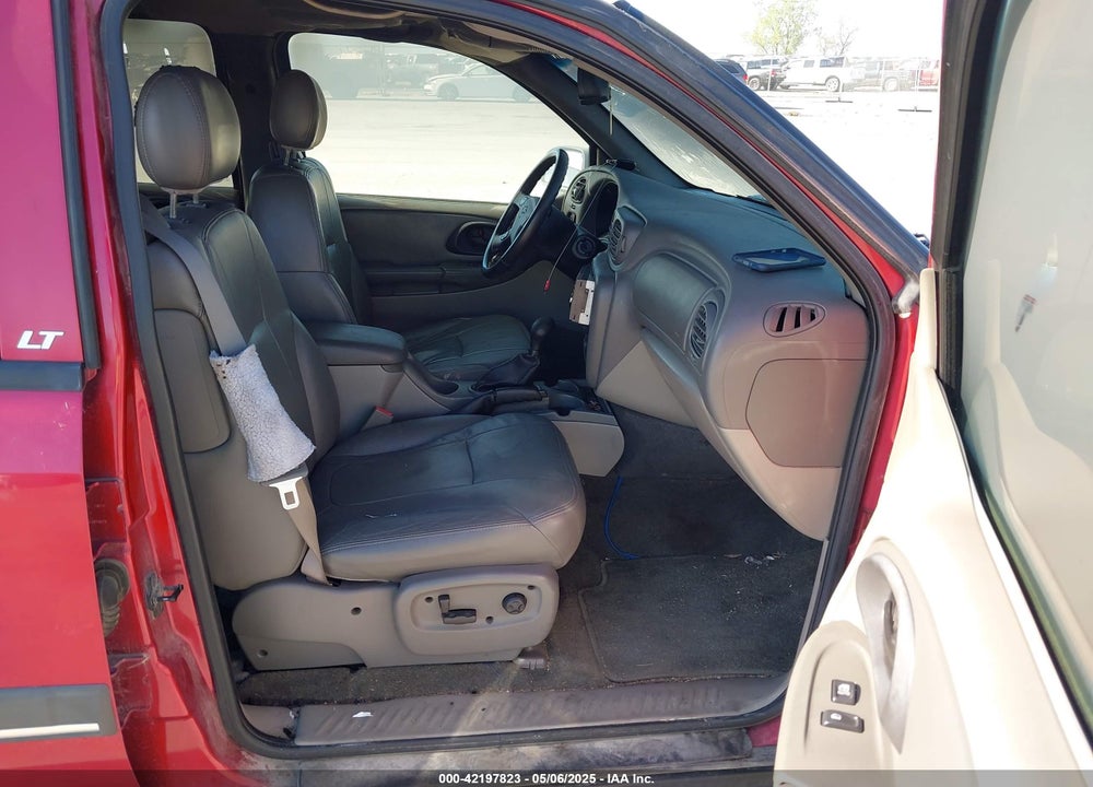 2002 CHEVROLET TRAILBLAZER LT VIN: 1GNDT13S222516693