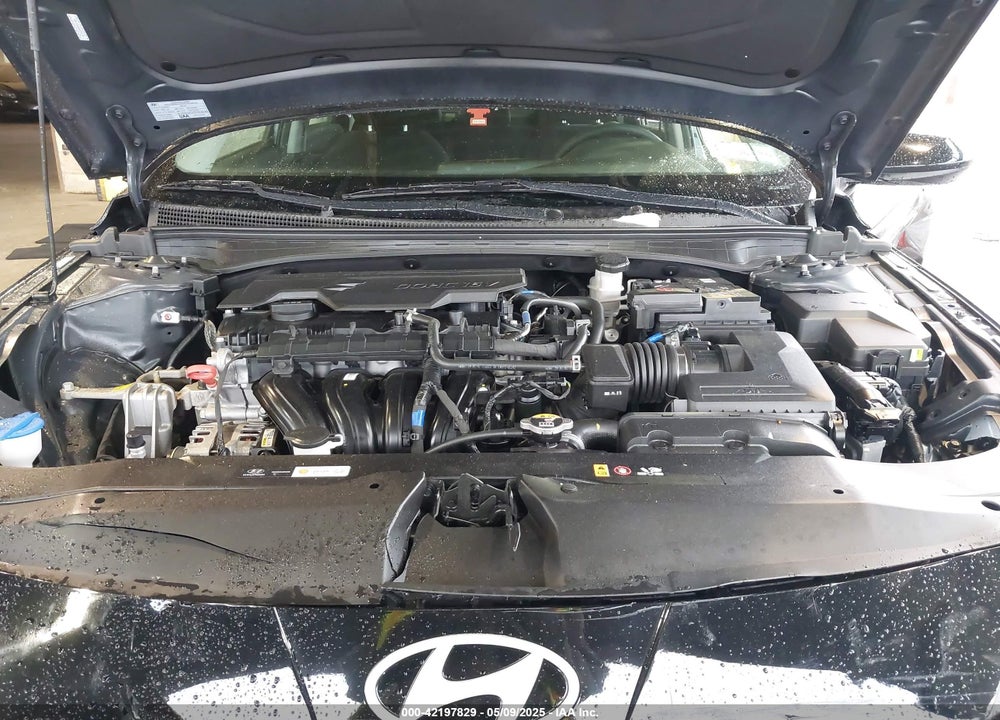 2024 HYUNDAI ELANTRA VIN: KMHLM4DG5RU720170