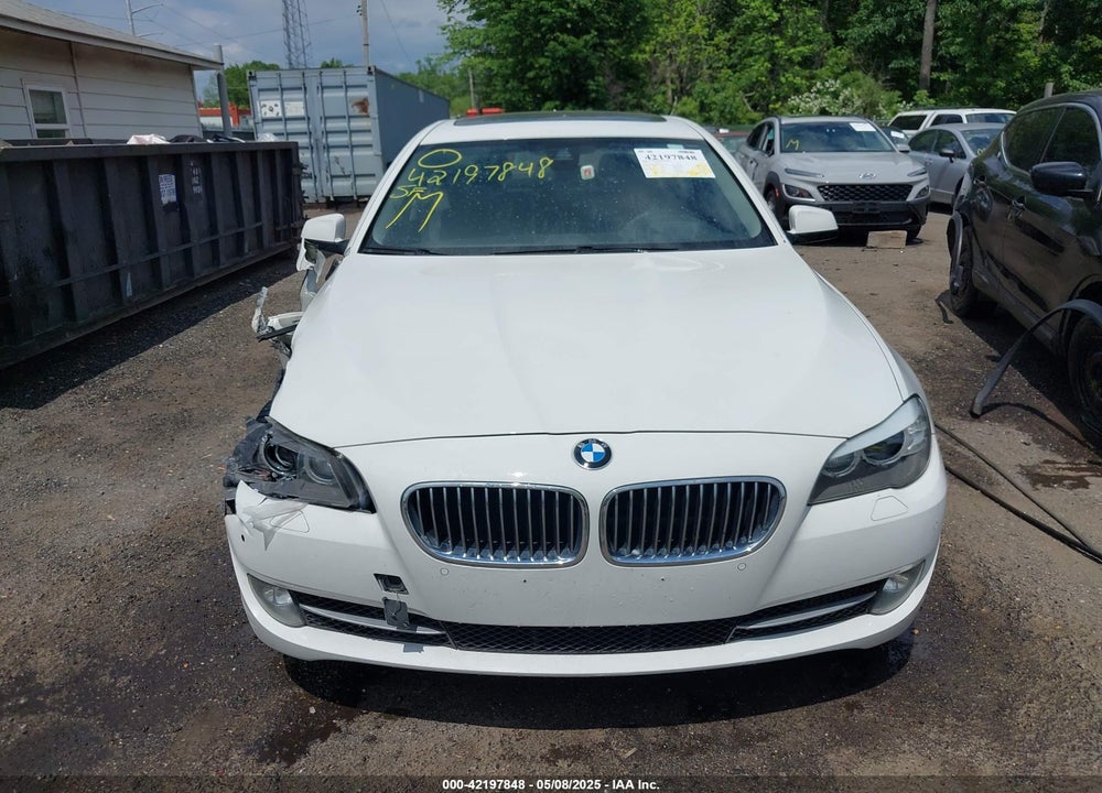 2013 BMW 528I VIN: WBAXH5C58DD113587