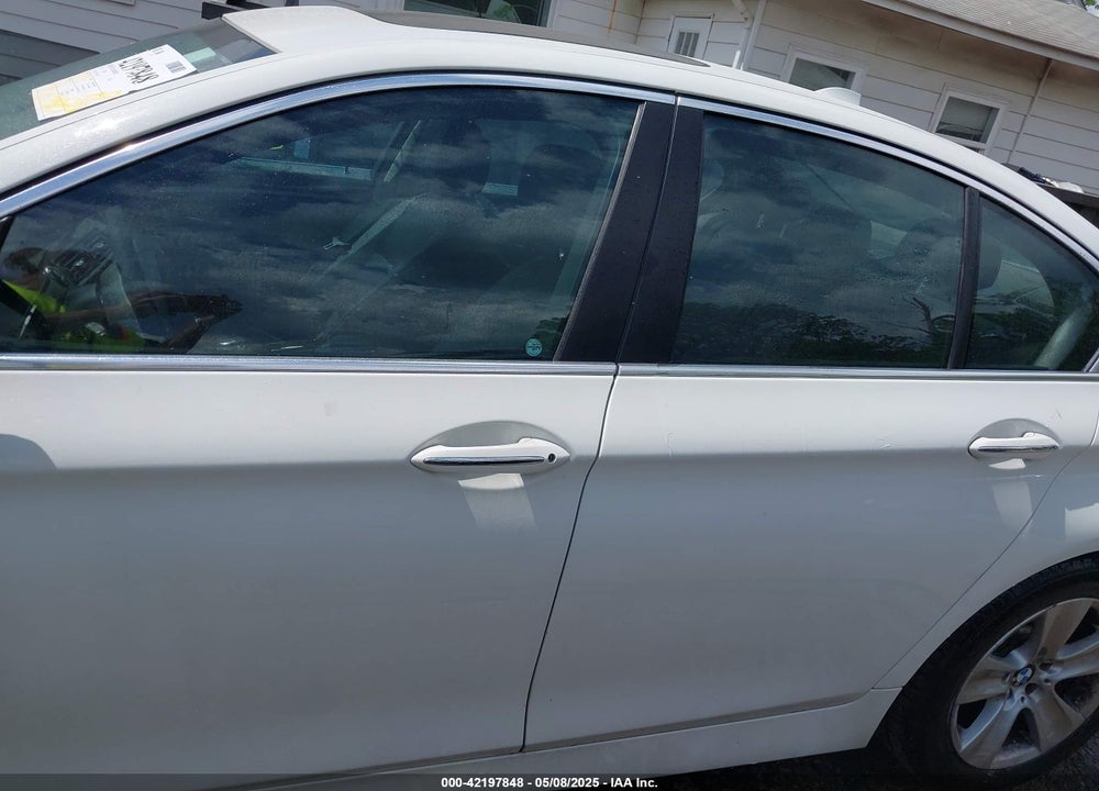 2013 BMW 528I VIN: WBAXH5C58DD113587
