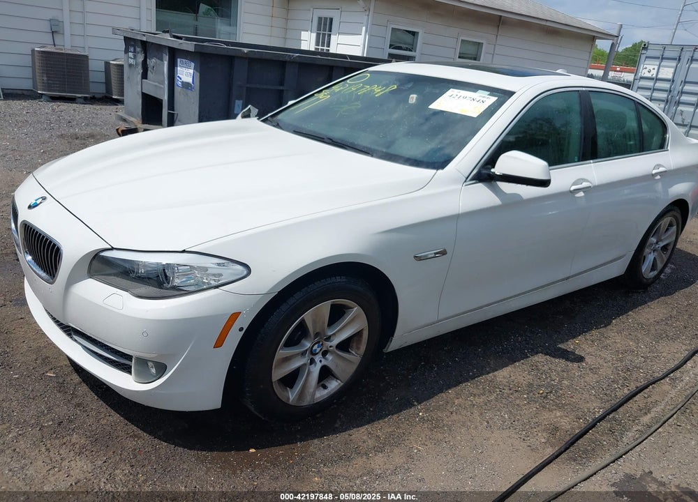 2013 BMW 528I VIN: WBAXH5C58DD113587