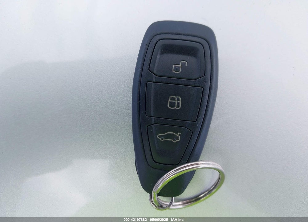 2012 FORD FIESTA SES VIN: 3FADP4FJXCM101140