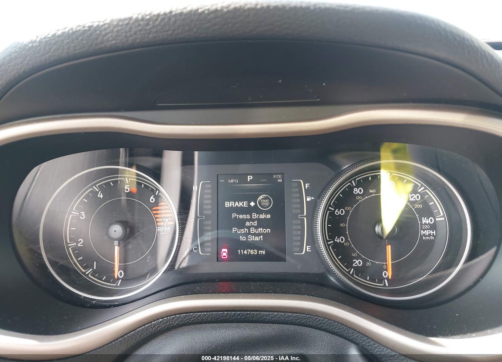 2016 JEEP CHEROKEE VIN: 1C4PJMCB0GW241287