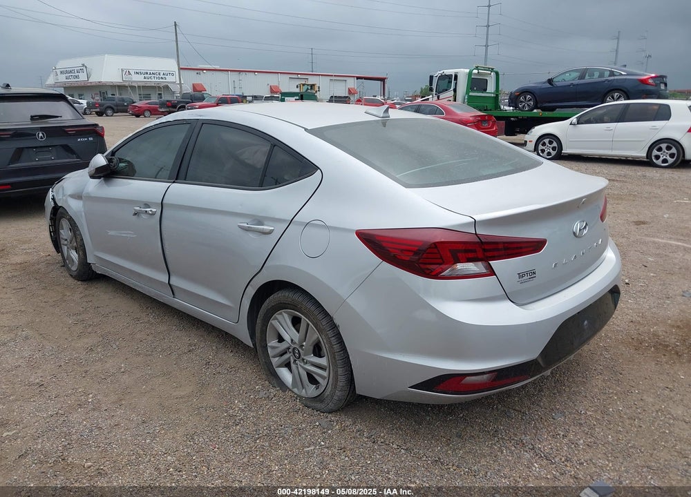 2019 HYUNDAI ELANTRA VIN: KMHD84LF5KU851607