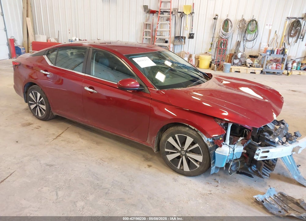 2022 NISSAN ALTIMA SV FWD VIN: 1N4BL4DV8NN417699