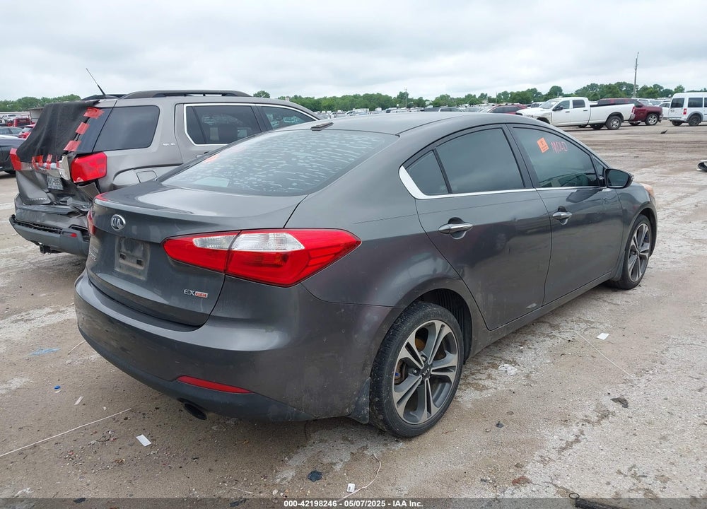 2014 KIA FORTE EX VIN: KNAFZ4A81E5106962