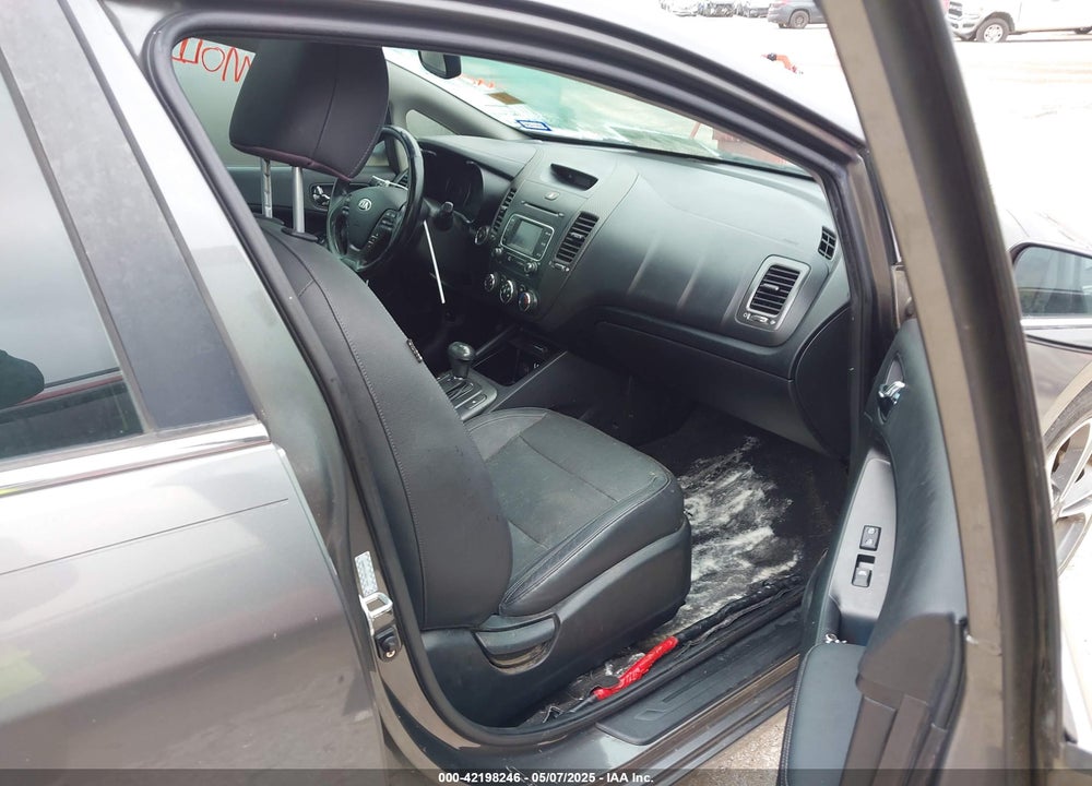 2014 KIA FORTE EX VIN: KNAFZ4A81E5106962