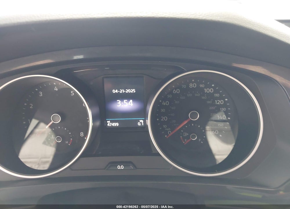 2021 VOLKSWAGEN TIGUAN VIN: 3VV1B7AX0MM030915