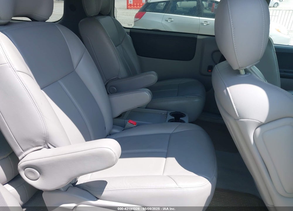 2005 PONTIAC MONTANA SV6 FWD VIN: 1GMDV33L45D270886