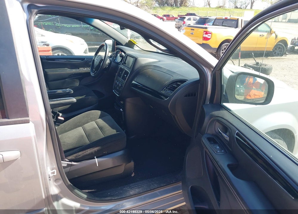 2015 DODGE GRAND CARAVAN SE PLUS VIN: 2C4RDGBG0FR709346