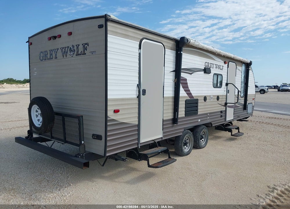 2016 FOREST RIVER 23DBH VIN: 4X4TCKY21GK031627
