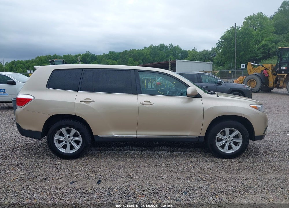 2012 TOYOTA HIGHLANDER VIN: 5TDBK3EH6CS141062