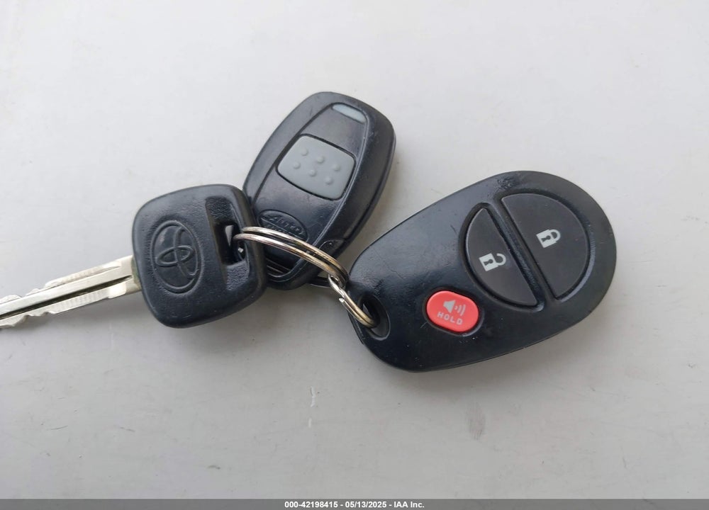 2012 TOYOTA HIGHLANDER VIN: 5TDBK3EH6CS141062