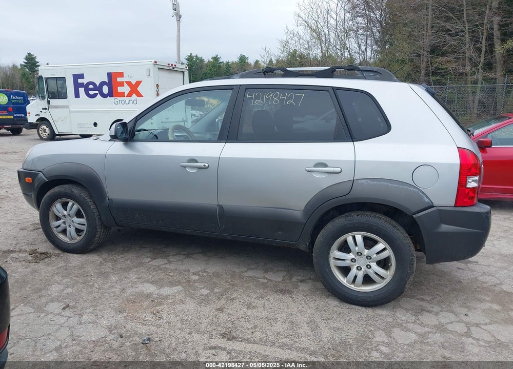 2007 HYUNDAI TUCSON VIN: KM8JN72D37U595035
