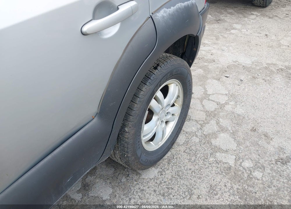 2007 HYUNDAI TUCSON VIN: KM8JN72D37U595035