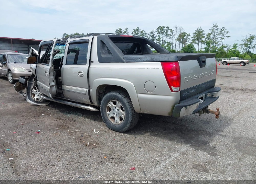 2005 CHEVROLET AVALANCHE 1500 VIN: 3GNEC12Z05G231960