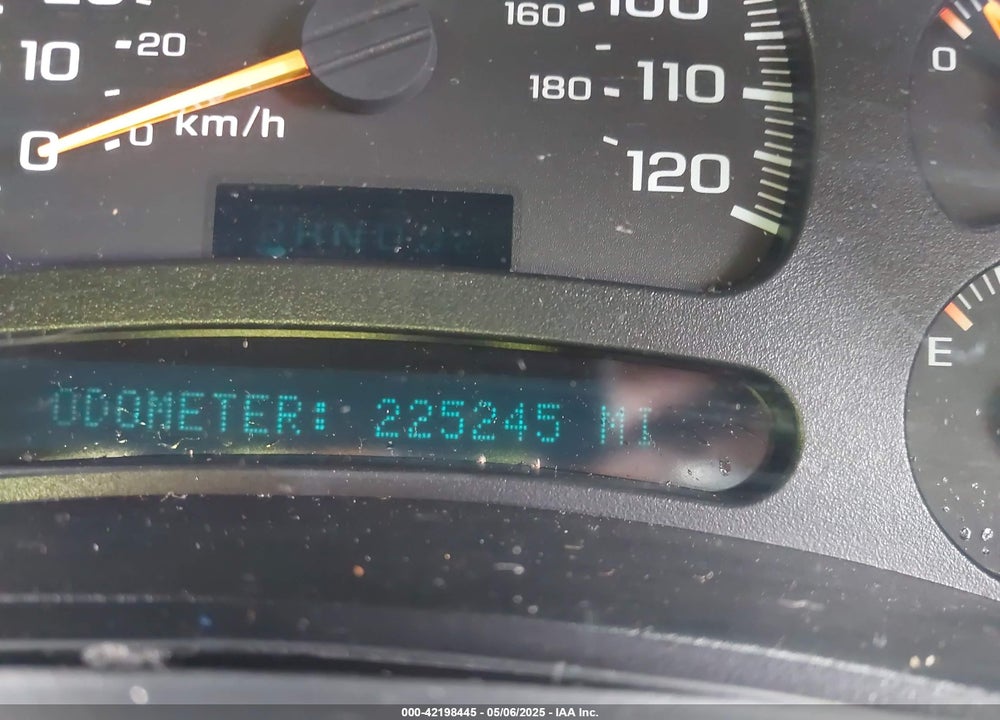 2005 CHEVROLET AVALANCHE 1500 VIN: 3GNEC12Z05G231960