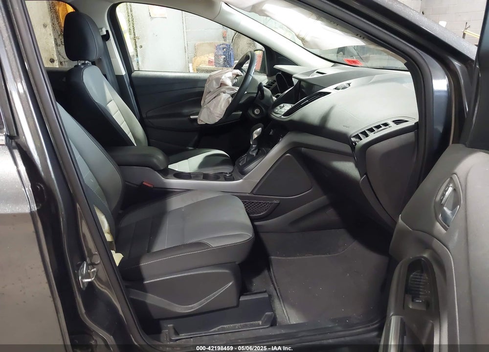 2016 FORD ESCAPE SE VIN: 1FMCU9G97GUB42127