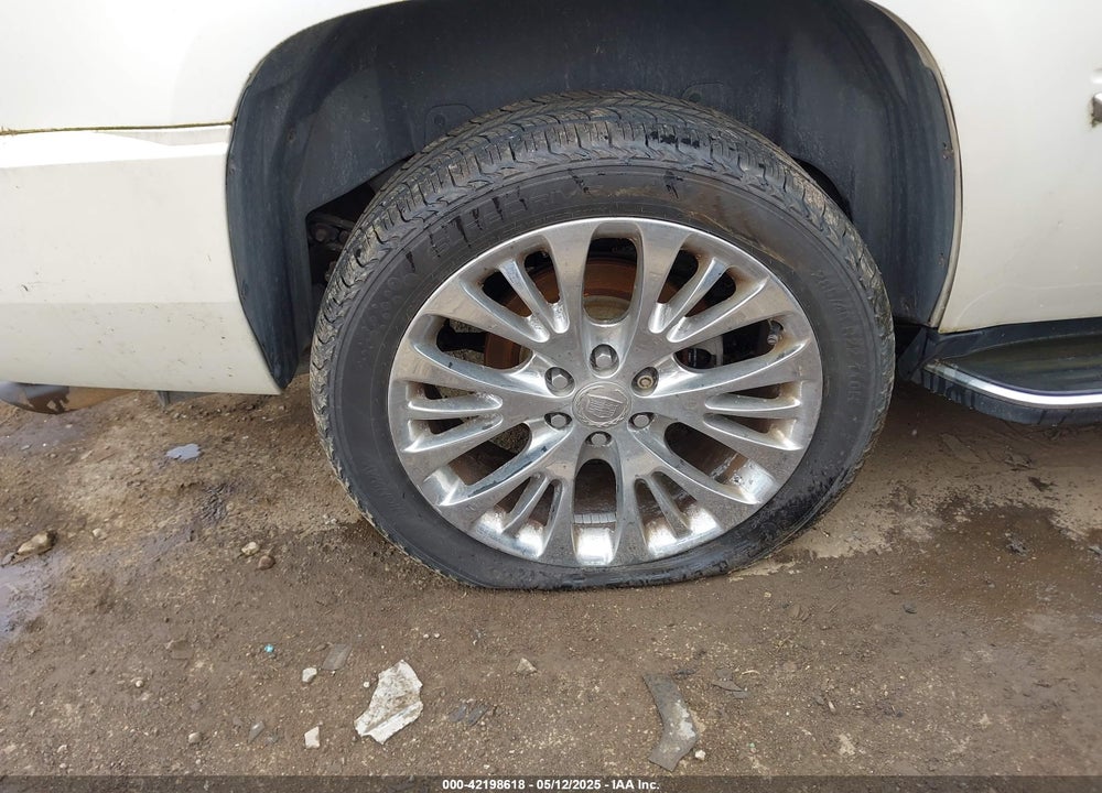 2007 CADILLAC ESCALADE VIN: 1GYFK63837R304030